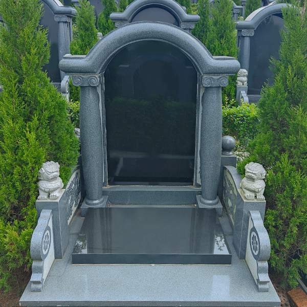 墓型：平安龙凤