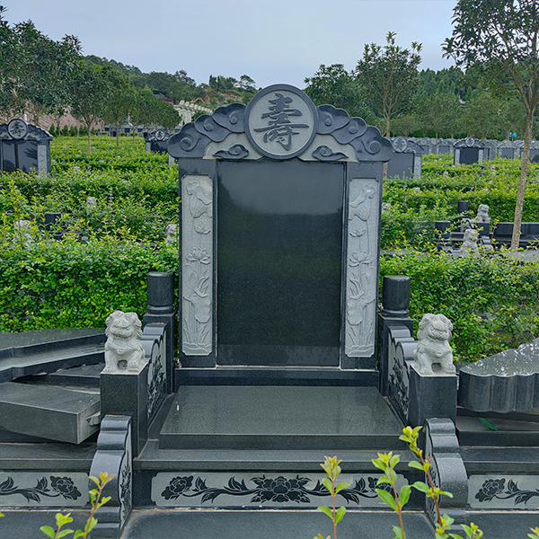 墓型：寿字顶墓